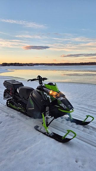 Arctic-cat M6000 2 of 4