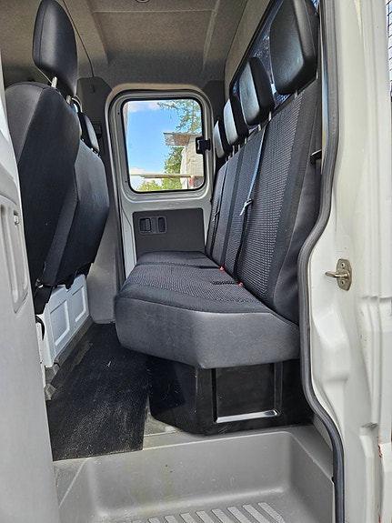 Mercedes-Benz Sprinter 211 11 of 13