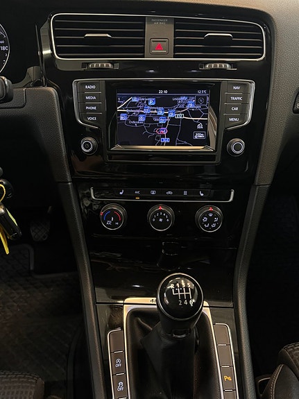Volkswagen Golf I 14 of 26
