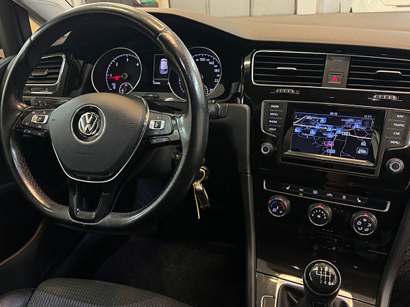 Volkswagen Golf I 19 of 26