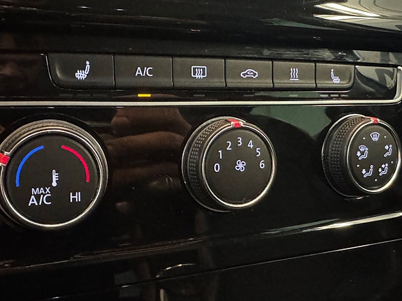 Volkswagen Golf I 16 of 26