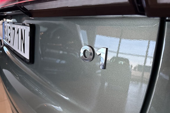 Lynk & Co 01 11 of 25