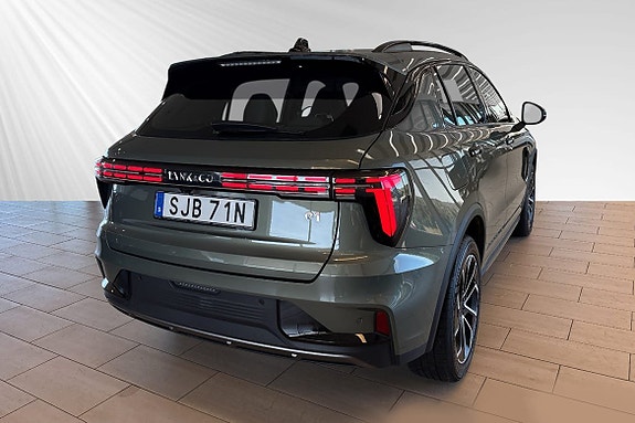 Lynk & Co 01 4 of 25