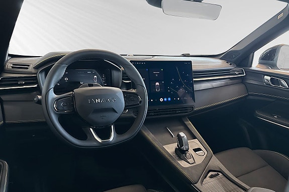 Lynk & Co 01 8 of 25