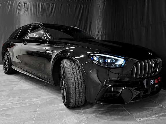 Mercedes-Benz E63 4 of 30