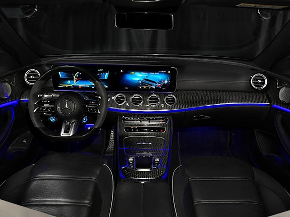 Mercedes-Benz E63 15 of 30