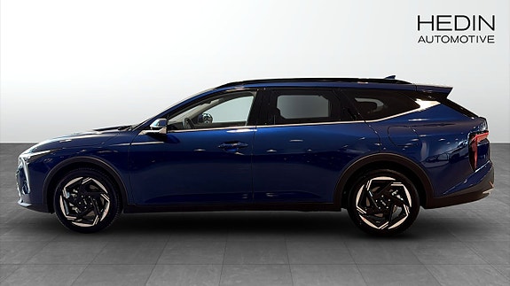 Kia K4 6 of 12
