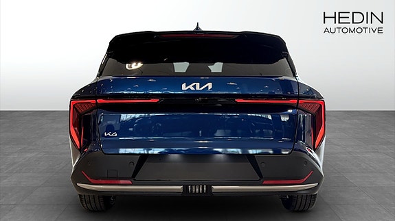 Kia K4 7 of 12