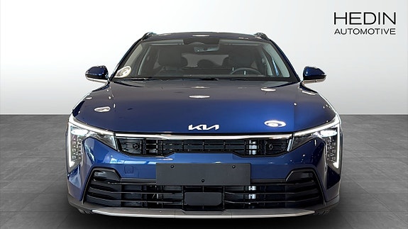 Kia K4 8 of 12