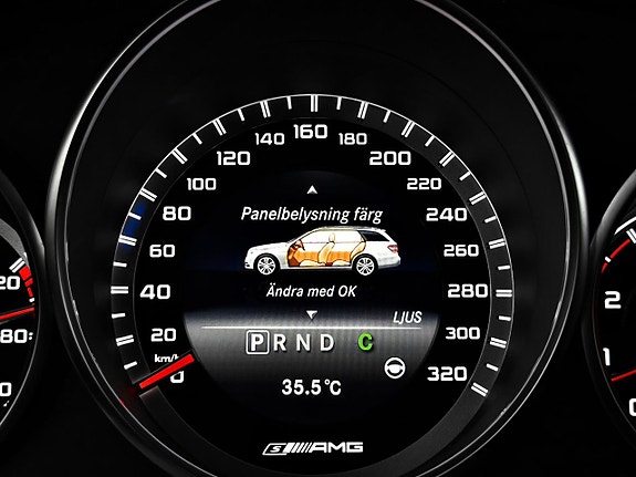 Mercedes-Benz E63 25 of 30