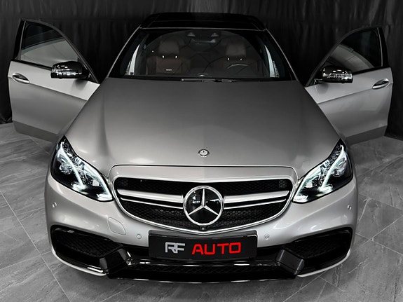 Mercedes-Benz E63 8 of 30
