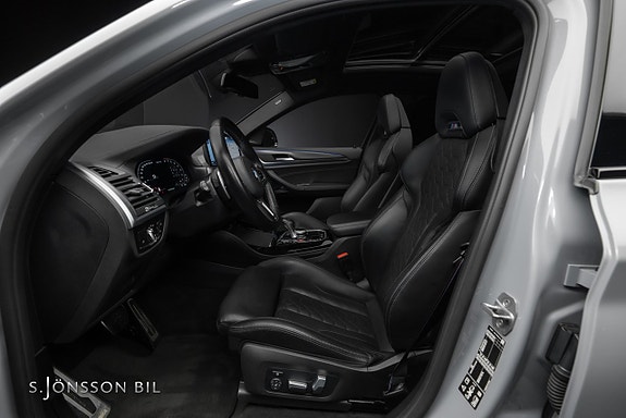 BMW X4 M 23 of 26