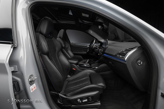 BMW X4 M 24 of 26