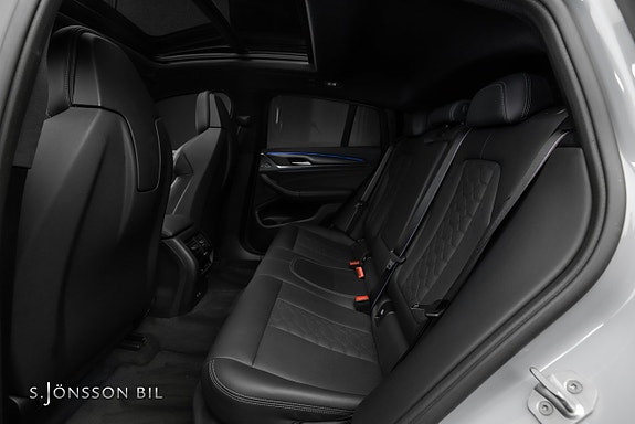 BMW X4 M 15 of 26