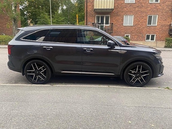 Kia Sorento 6 of 30
