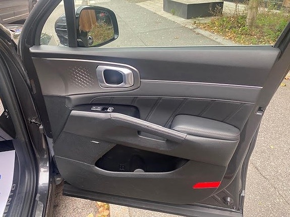 Kia Sorento 11 of 30