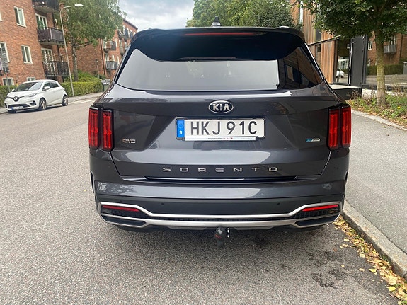 Kia Sorento 4 of 30
