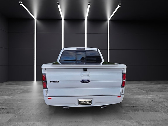Ford F-150 5 of 18