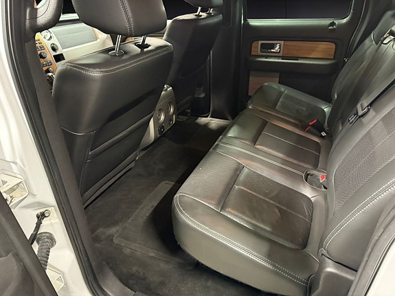 Ford F-150 16 of 18