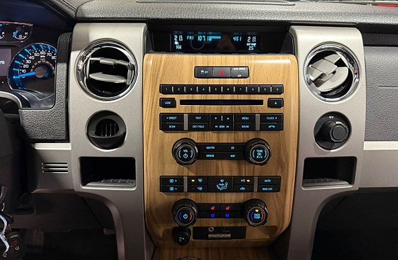 Ford F-150 14 of 18