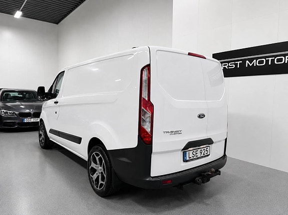 Ford Transit Custom 6 of 18