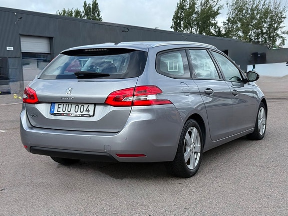 Peugeot 308 SW 6 of 19