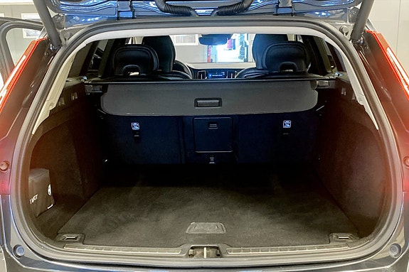 Volvo V60 11 of 12