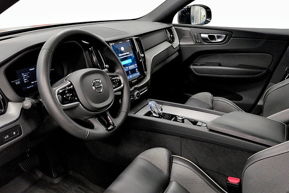 Volvo XC60 6 of 10
