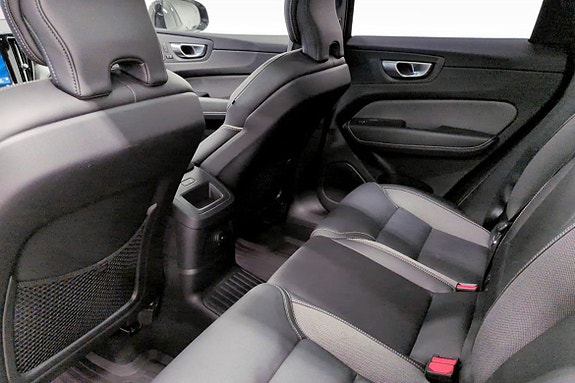Volvo XC60 9 of 10