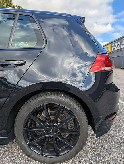 Volkswagen Golf VII 12 of 17