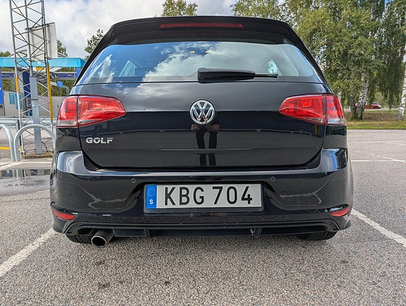 Volkswagen Golf VII 3 of 17