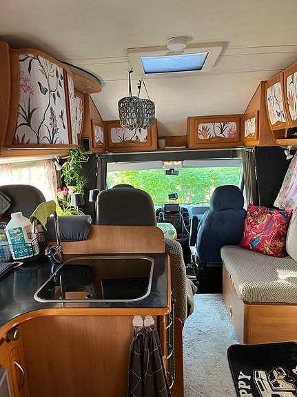 Eura Mobil Contura 652 SB 15 of 18