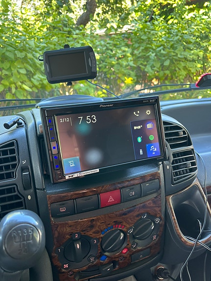 Eura Mobil Contura 652 SB 5 of 18