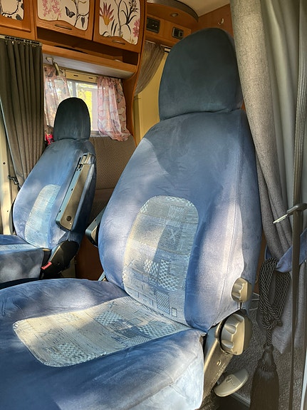 Eura Mobil Contura 652 SB 7 of 18
