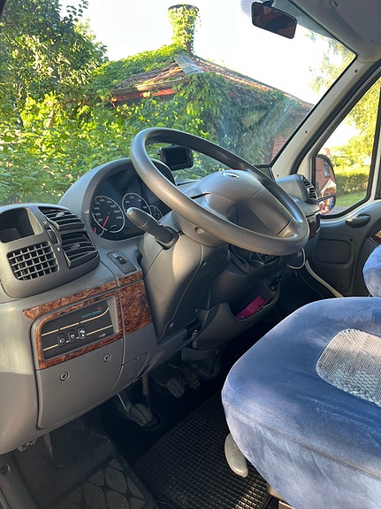 Eura Mobil Contura 652 SB 4 of 18