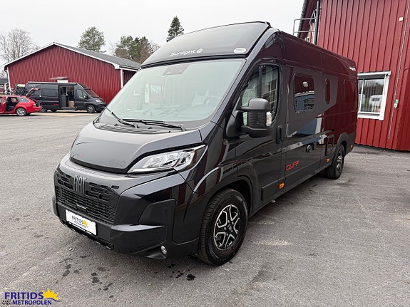 Sunlight Cliff 640 X Adventure Dieselvärme-Skyroof-Variobadrum 5 of 17