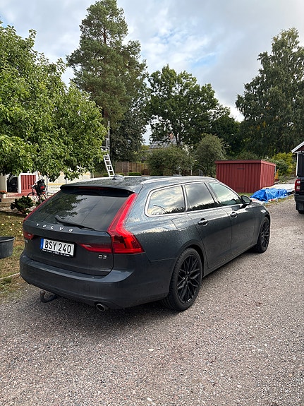 Volvo V90 2 of 2
