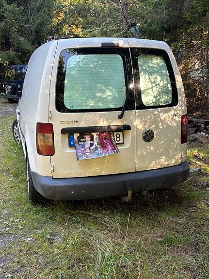 Volkswagen Caddy 4 of 4