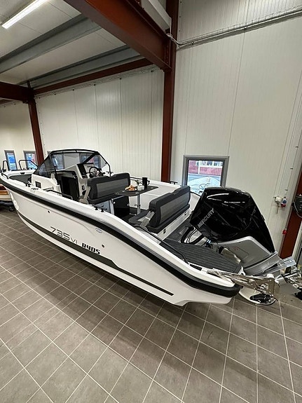 Ryds 735 VI S-Line + Mercury Verado F250hk, Vinterkampanj! 9 of 9