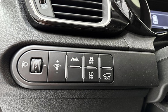 Kia Ceed 17 of 17