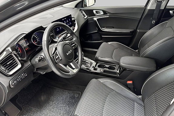 Kia Ceed 8 of 17