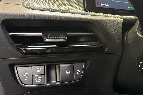 Kia EV6 12 of 18