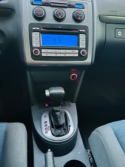 Volkswagen Touran 8 of 13