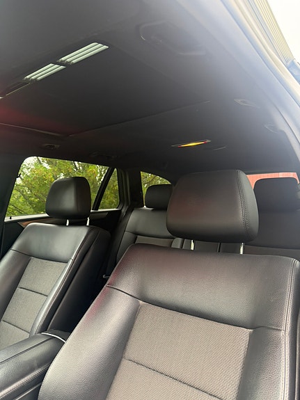 Mercedes-Benz E220 8 of 8