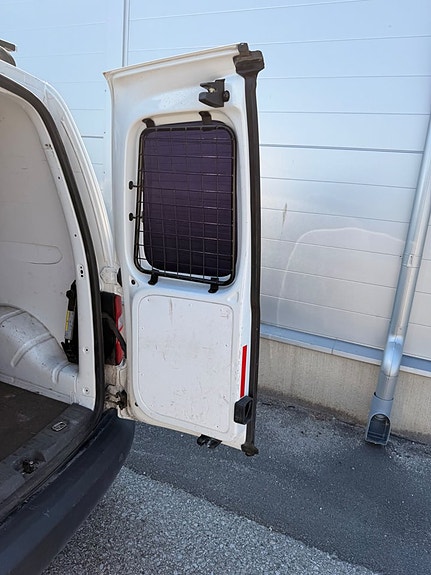 Volkswagen Caddy 10 of 23