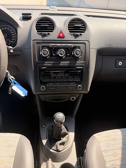 Volkswagen Caddy 21 of 23