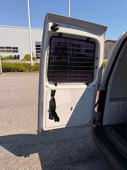 Volkswagen Caddy 11 of 23