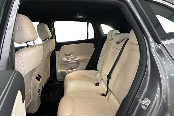 Mercedes-Benz EQA250+ 14 of 18