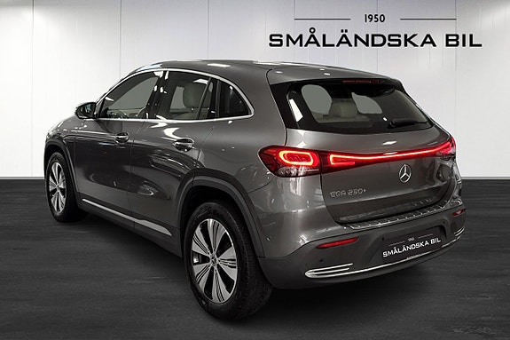 Mercedes-Benz EQA250+ 3 of 18