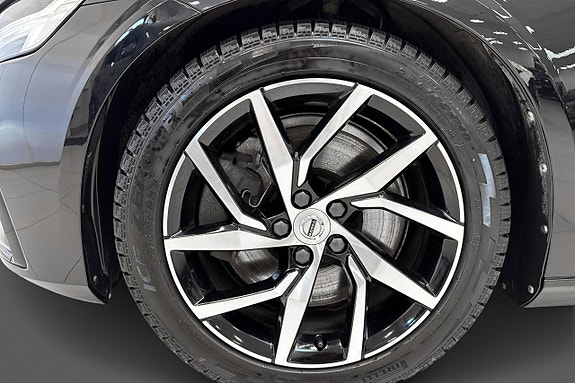 Volvo S60 15 of 18